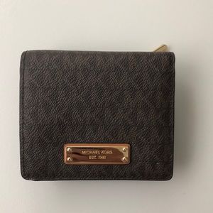 BRAND NEW michael kors wallet